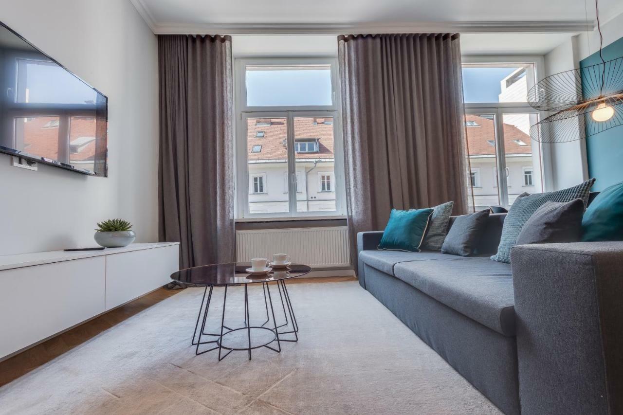 Fine Two Bedroom Trdinova Apartment Ljubljana Ngoại thất bức ảnh